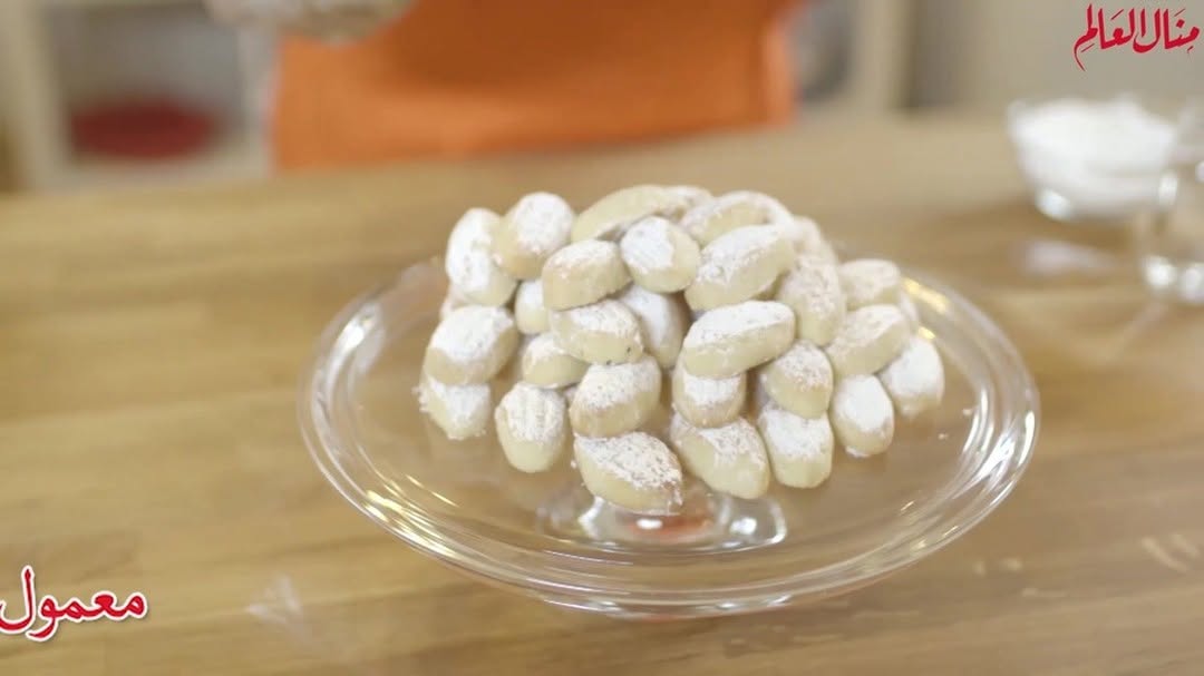 Pistachio-Filled Maamoul Cookies