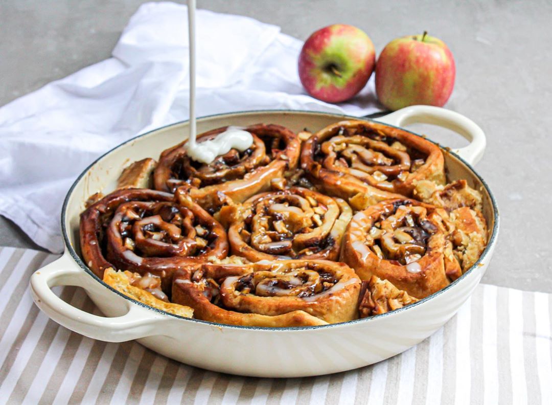 Apple and Cinnamon Rolls