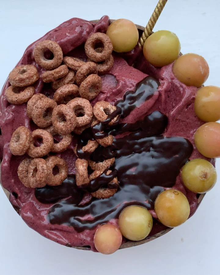 Frozen Chocolate Blueberry Nice Cream