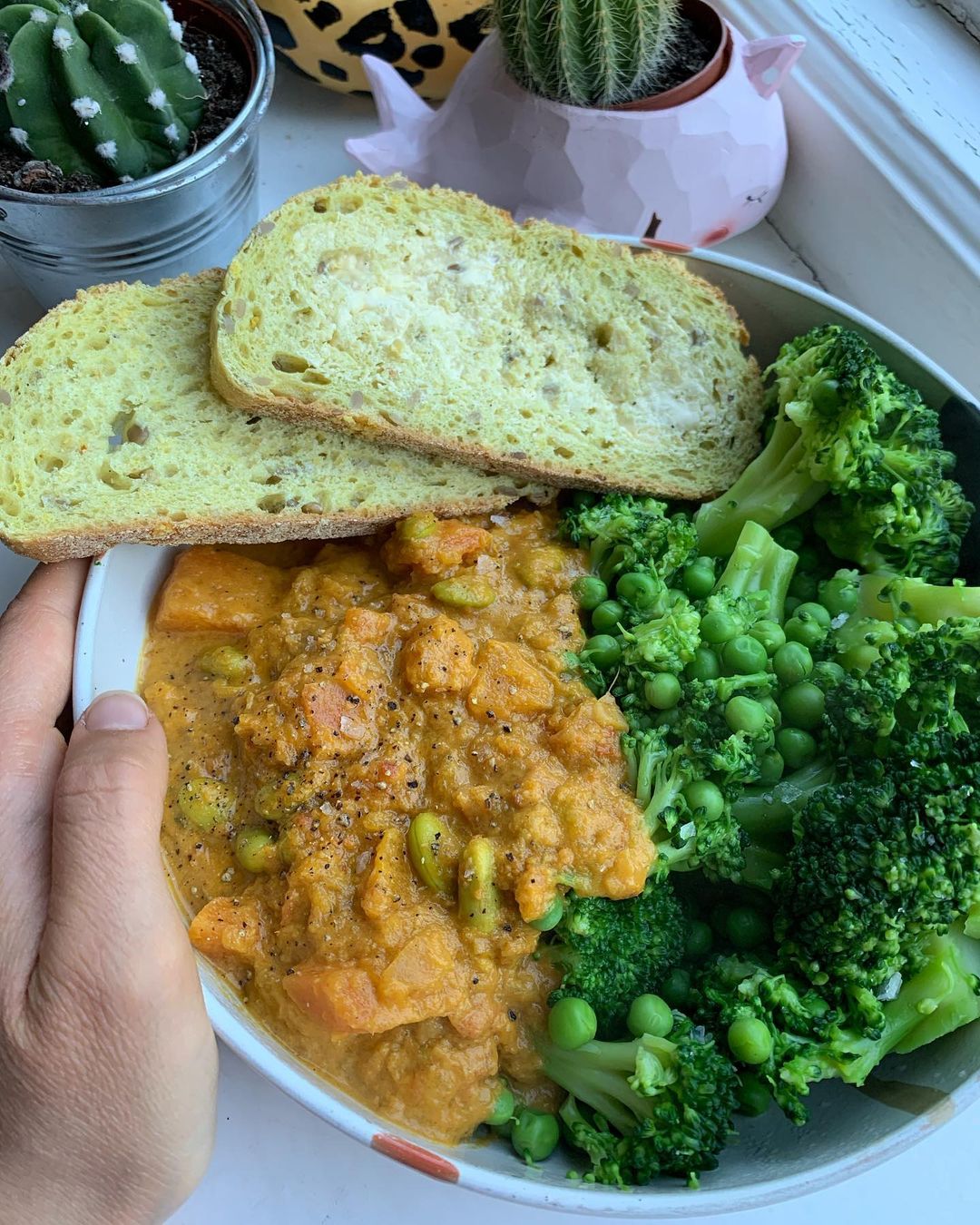 Simple Creamy Coconut Curry