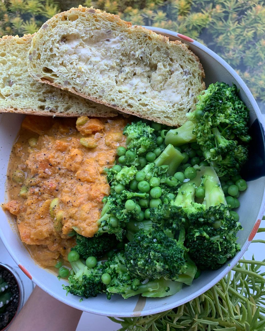 Simple Creamy Coconut Curry