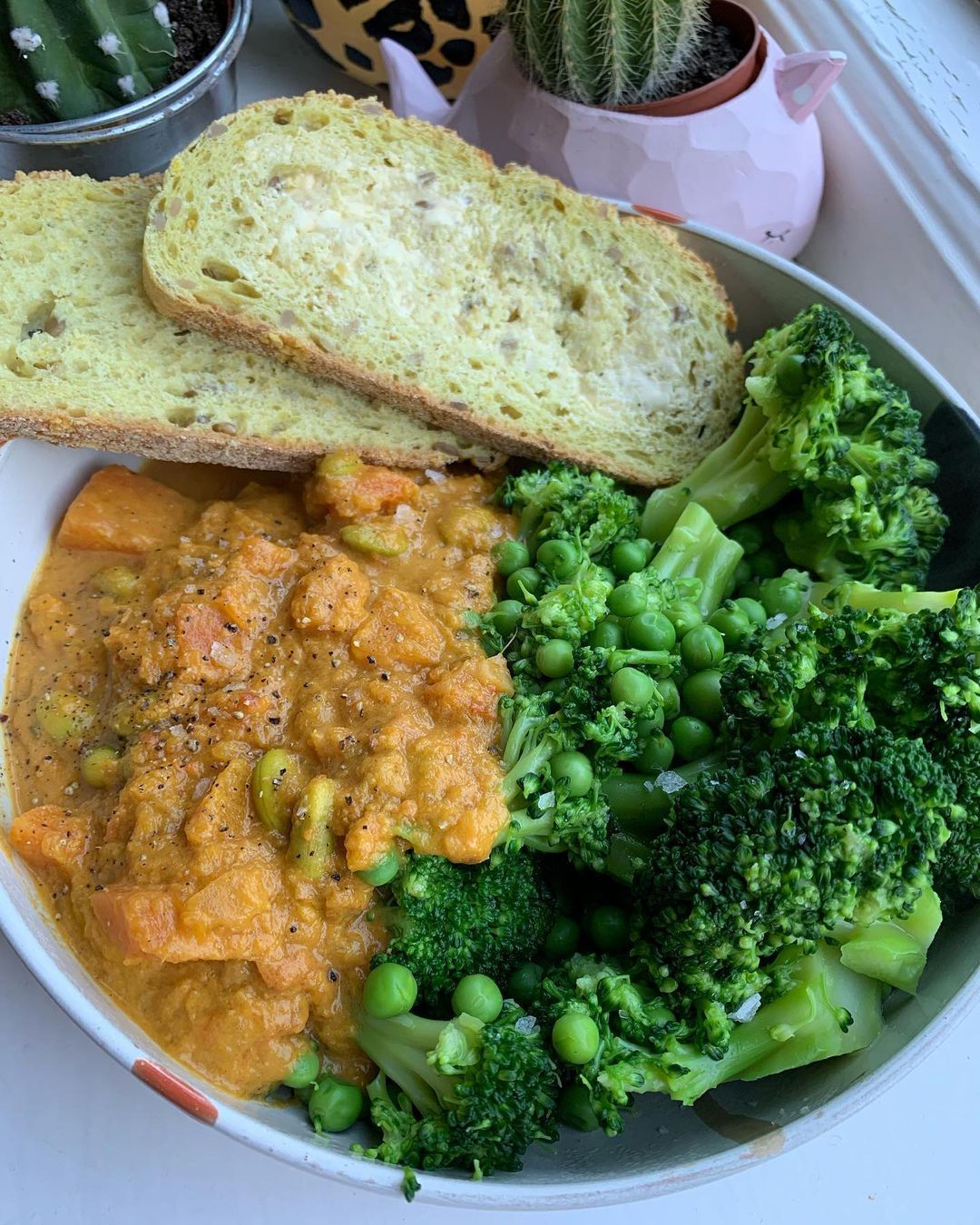 Simple Creamy Coconut Curry
