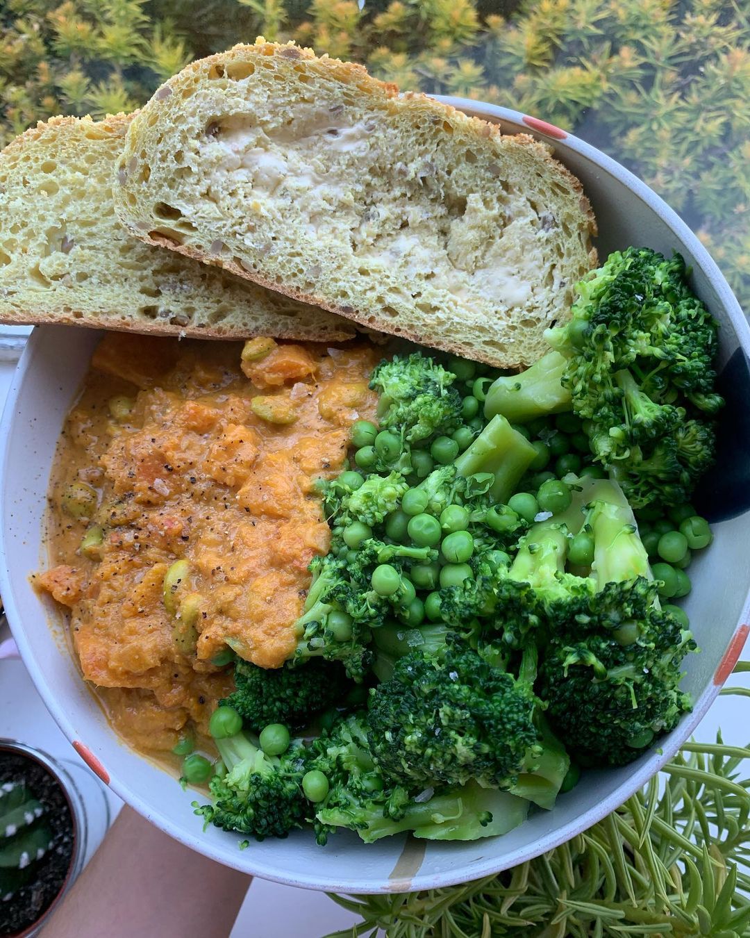 Simple Creamy Coconut Curry