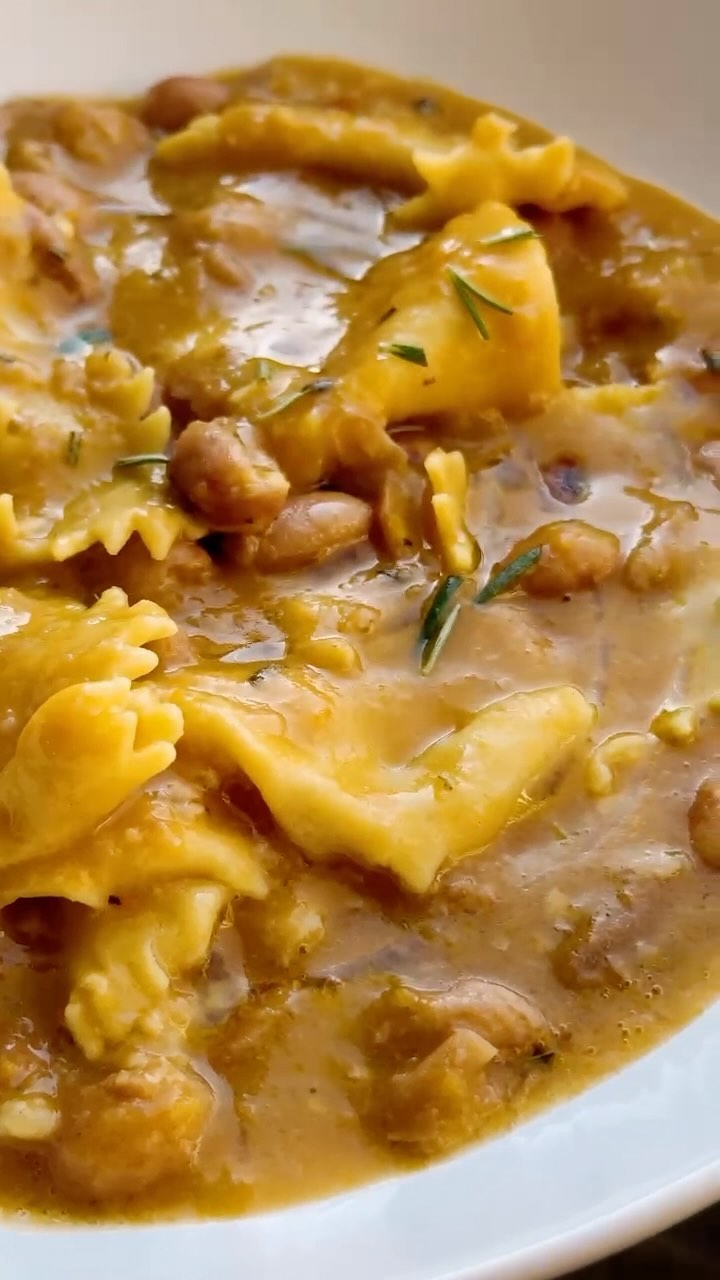 Classic Italian Pasta and Bean Soup