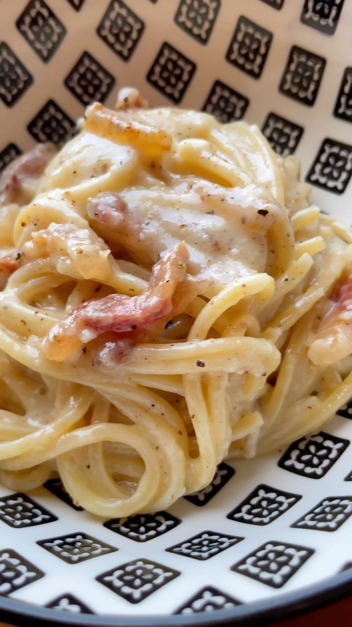Classic Italian Spaghetti Alla Gricia