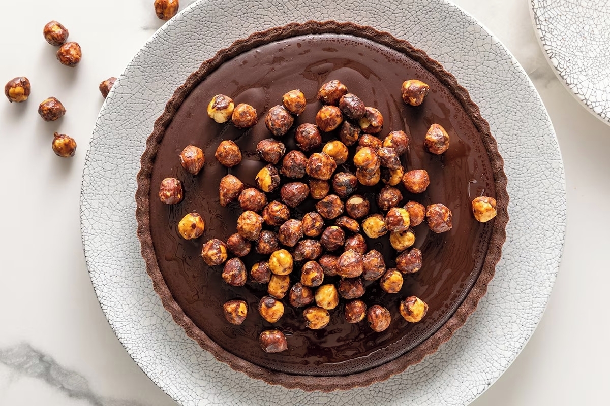Chocolate Tart with Caramelized Hazelnuts