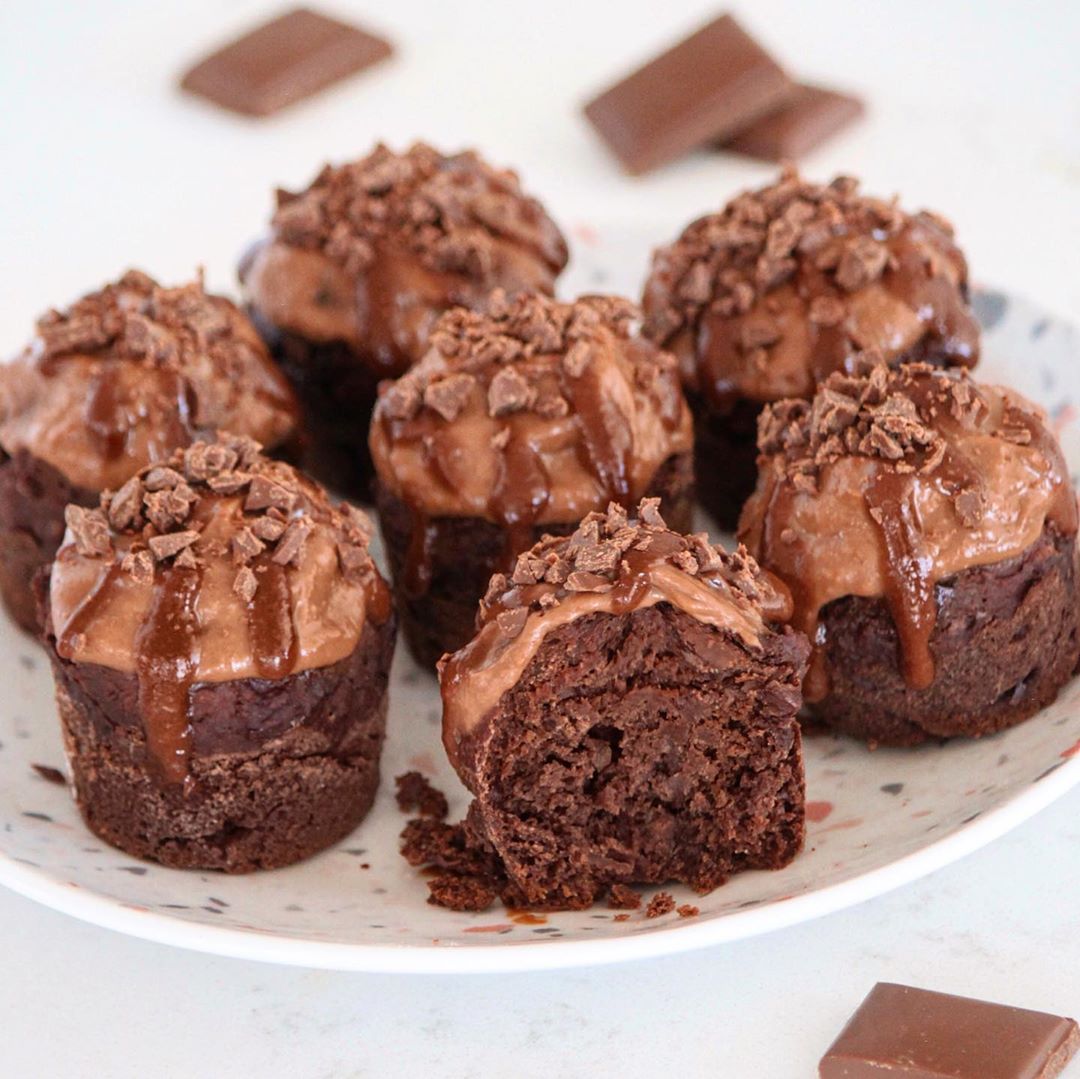 Delicious Moist Fudgy Chocolate Brownie Bites