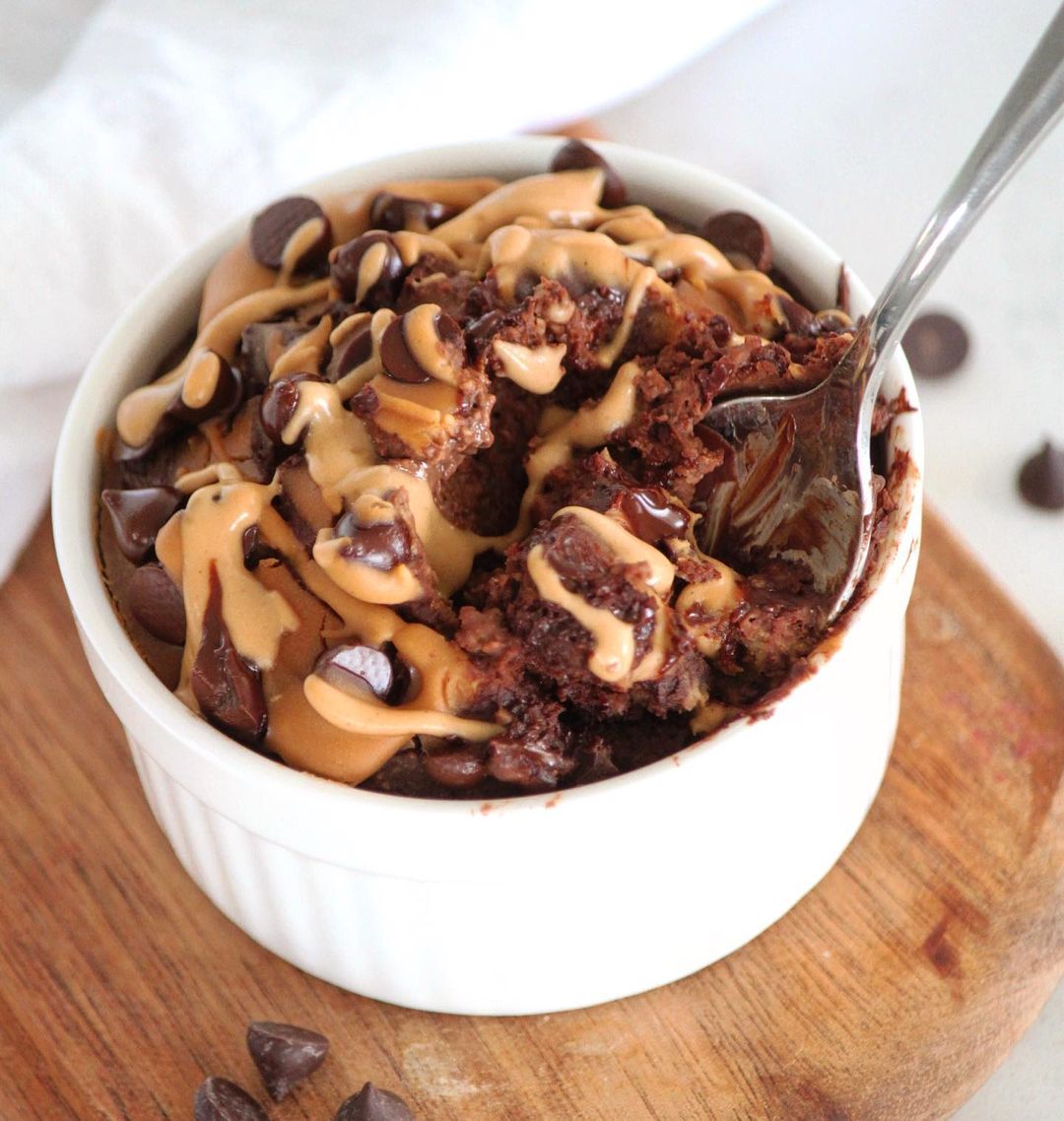 Single Serve Chocolate Peanut Butter Baked Oats