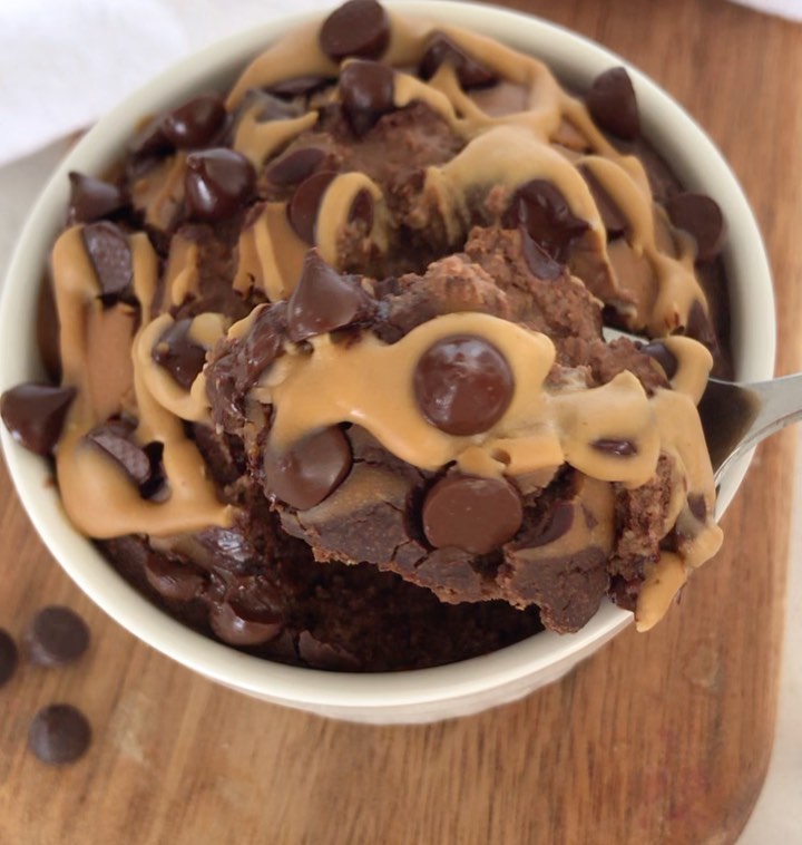Single Serve Chocolate Peanut Butter Baked Oats