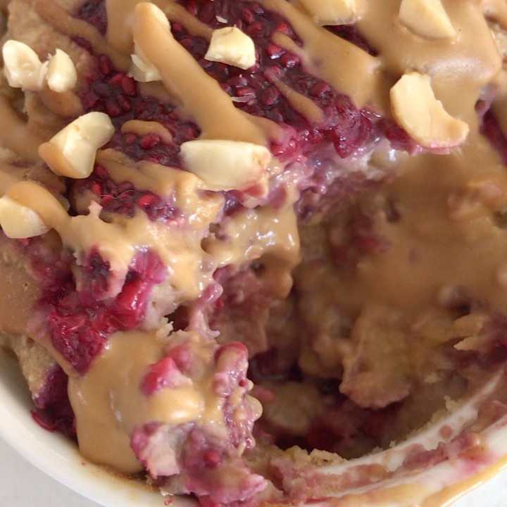 Single Serve Peanut Butter and Jelly Cake
