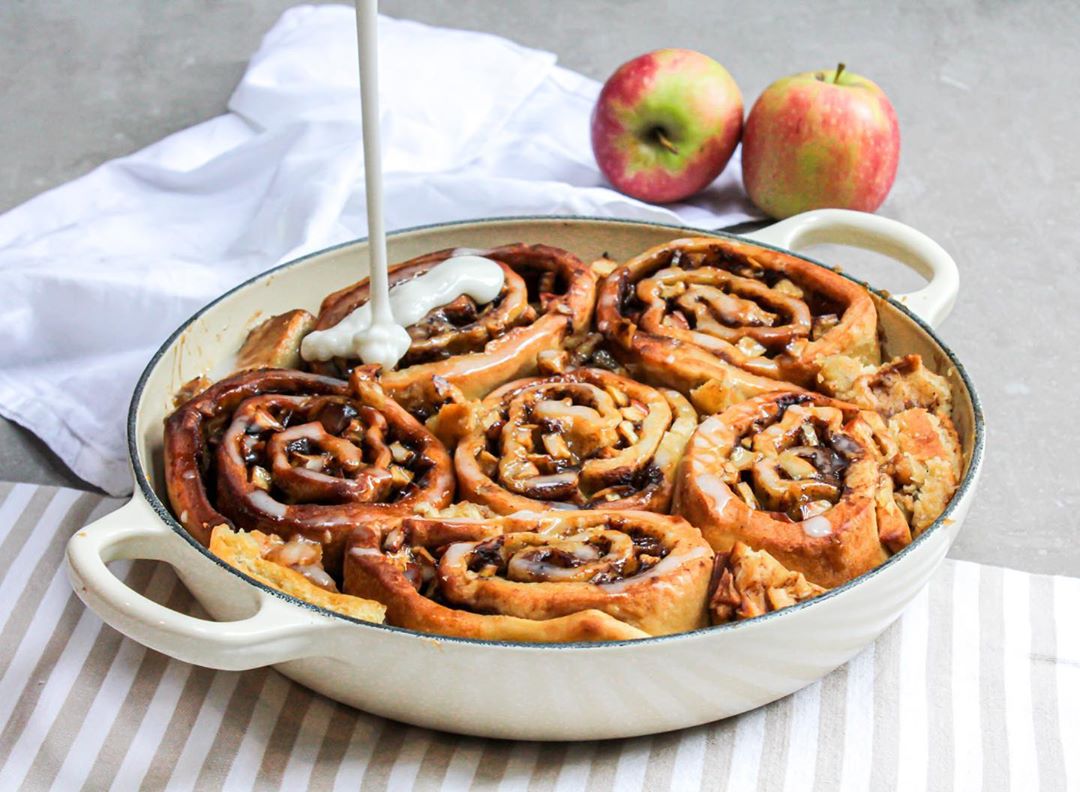 Apple and Cinnamon Rolls