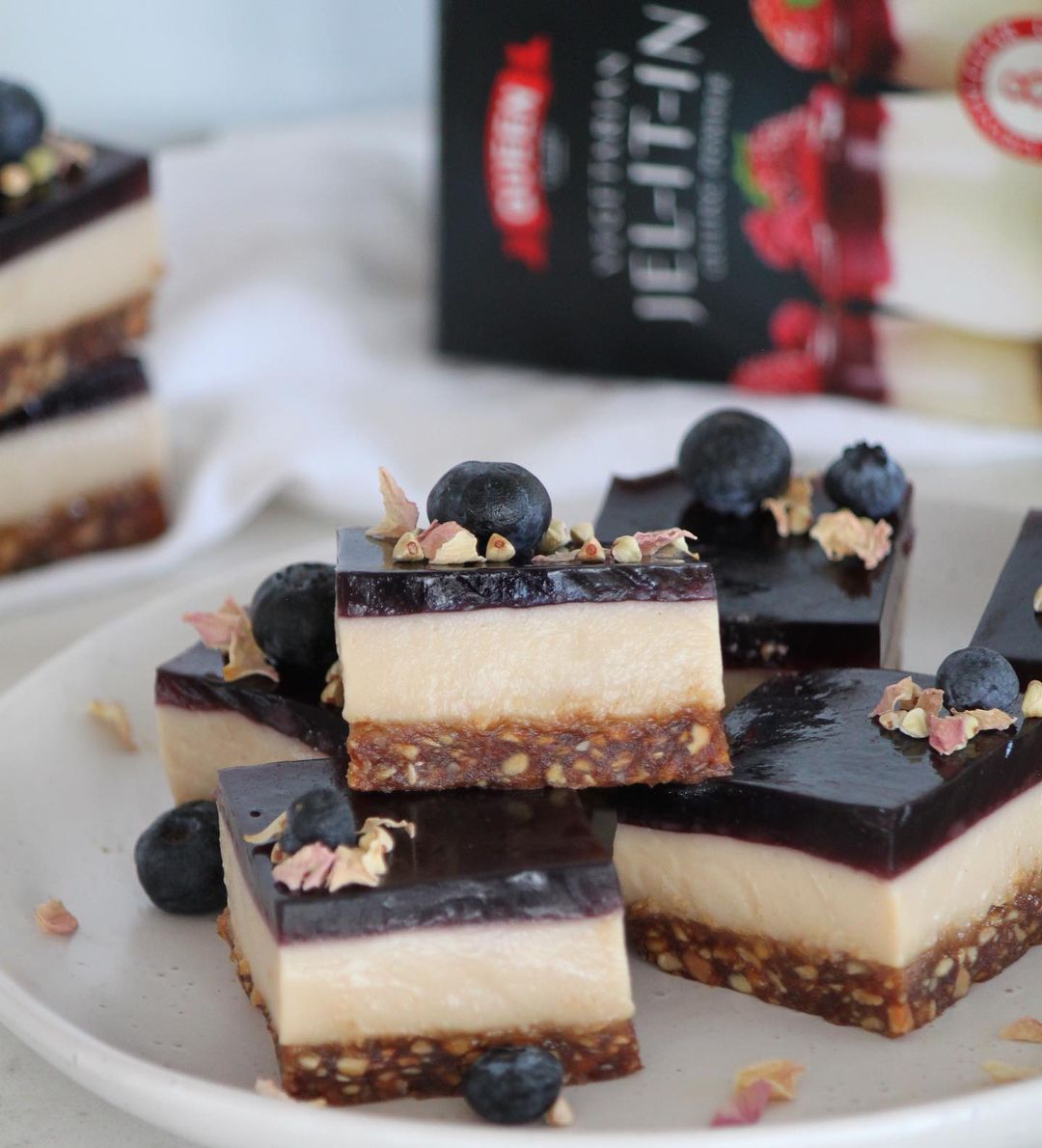 Peanut Butter Berry Panna Cotta Slice