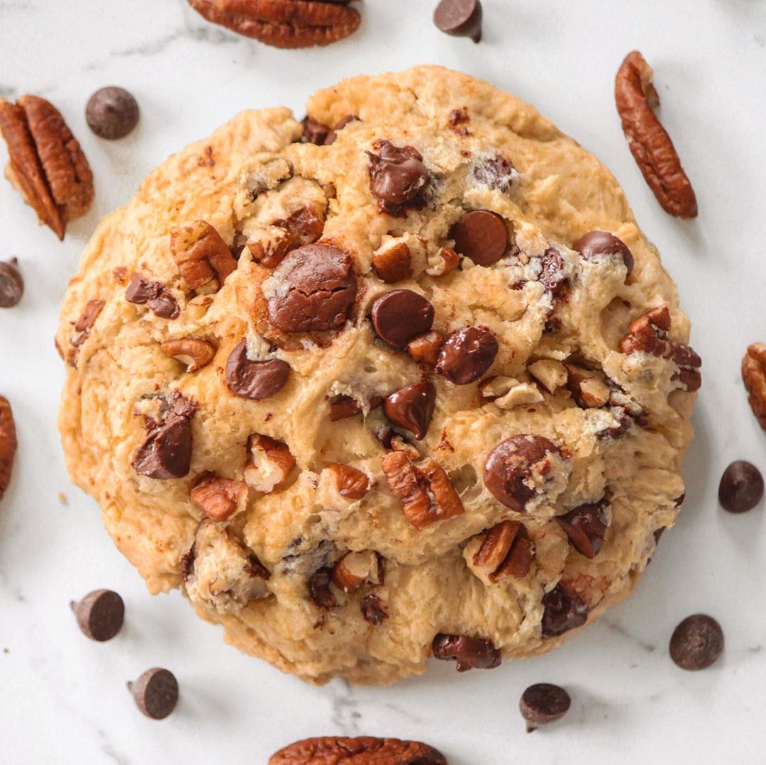 Single Serve Jumbo Levian Cookie
