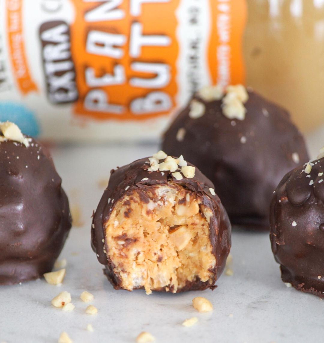 Crunchy Peanut Butter Bites