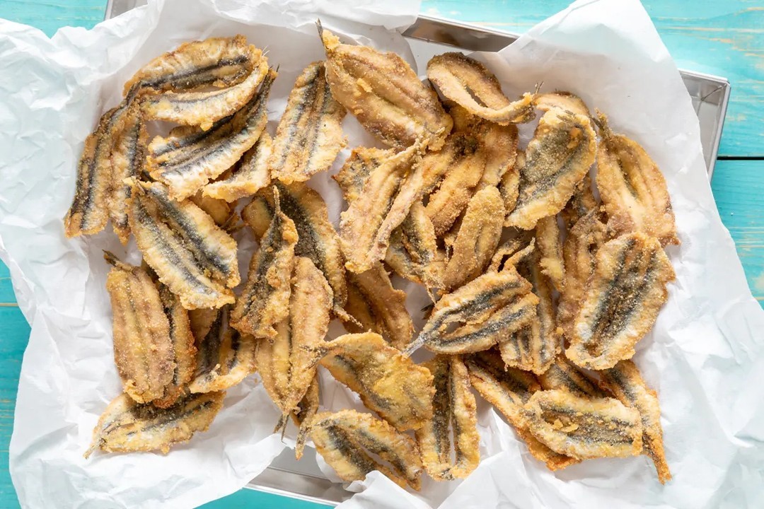Crispy Fried Anchovies Italian Appetizer