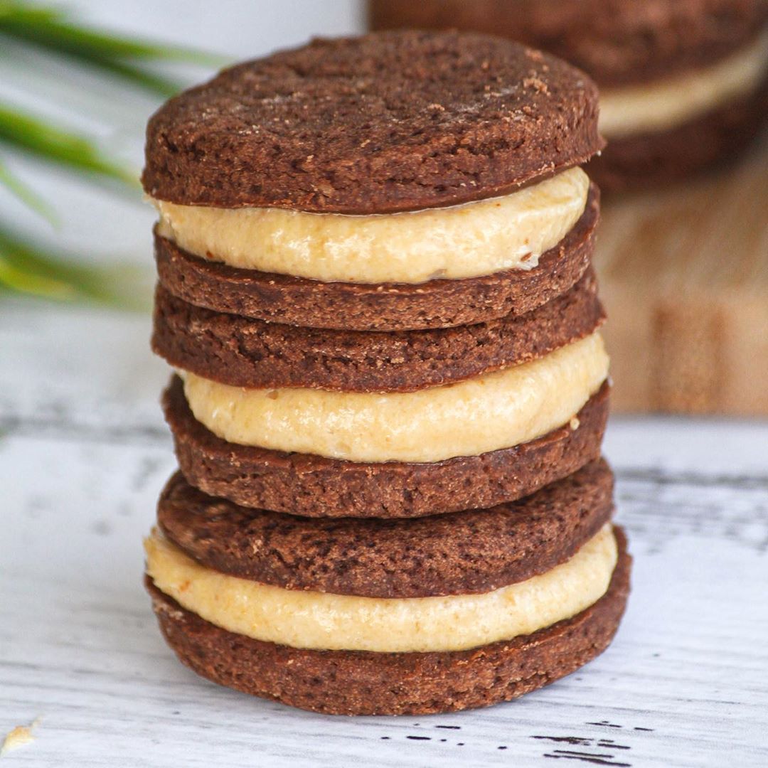 Chocolate Peanut Butter Cookie Sandwiches