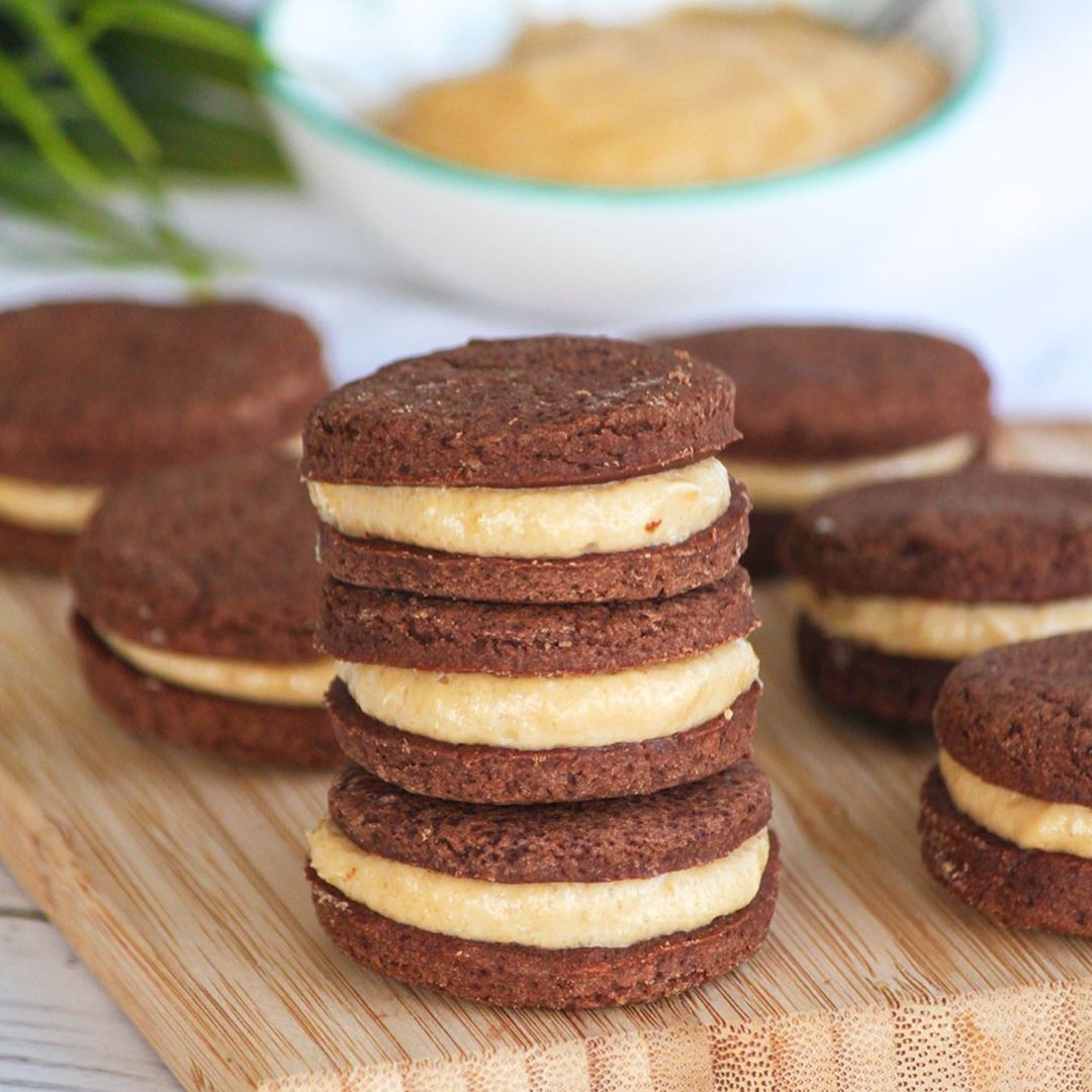 Chocolate Peanut Butter Cookie Sandwiches