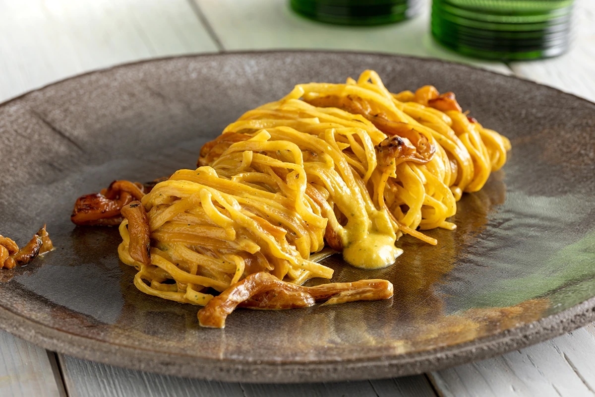 Taglierini with Mascarpone and Roasted Peppers