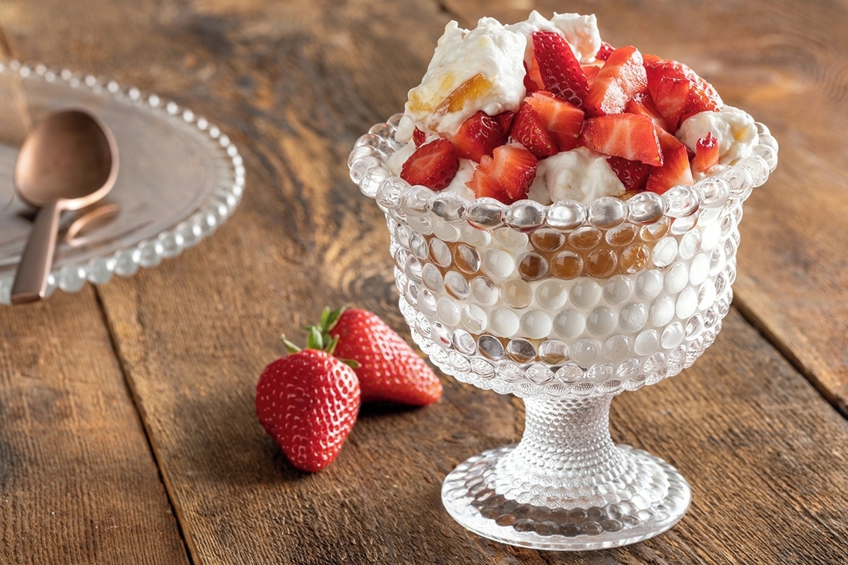 Strawberry Ladyfinger Cream Dessert