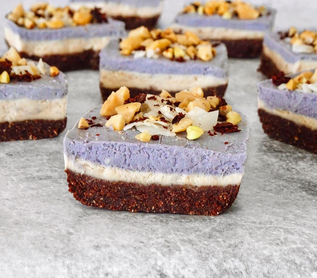 No-Bake Peanut Butter Acai Cheesecakes
