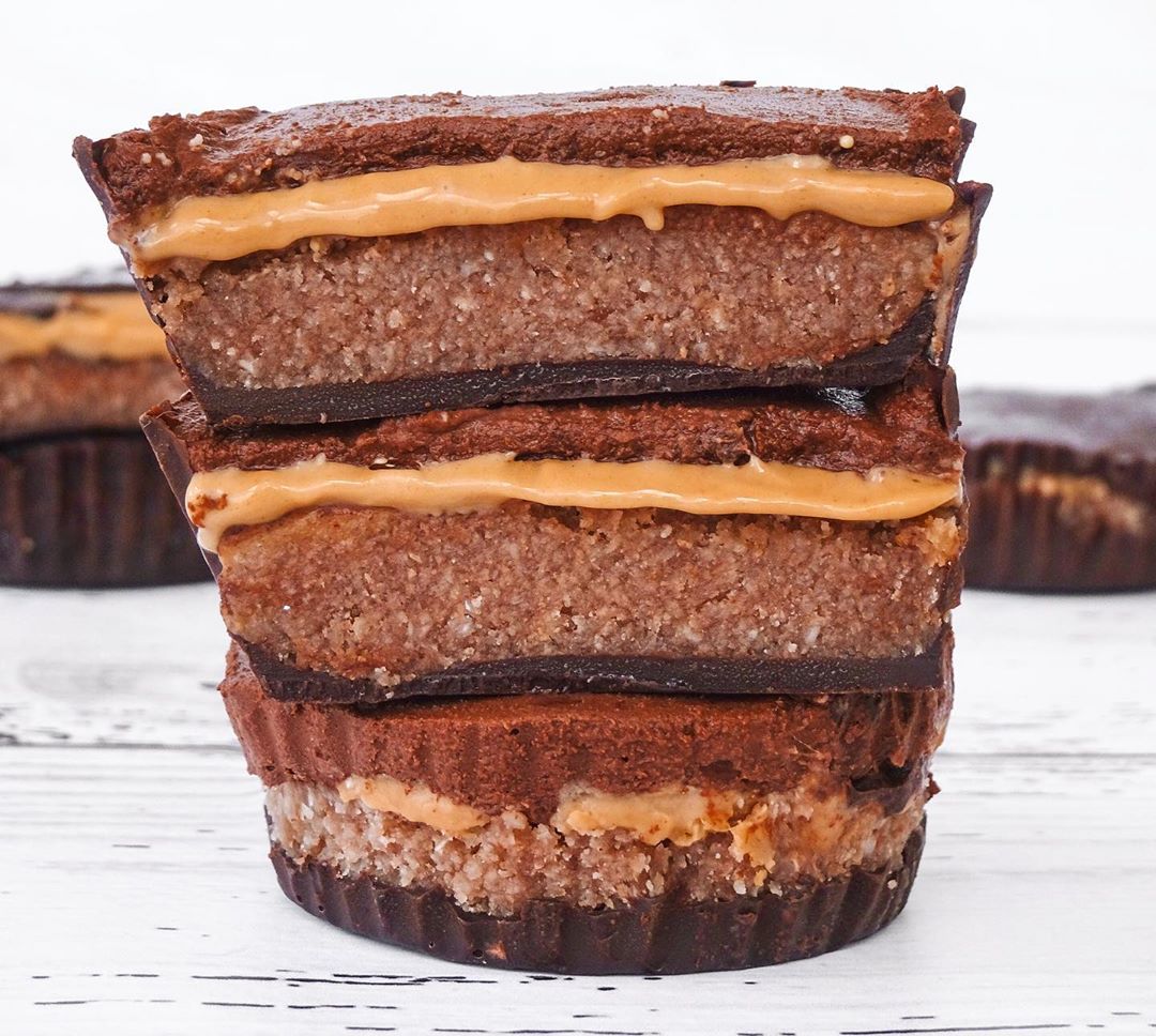 Mars Bar Inspired Chocolate Cups