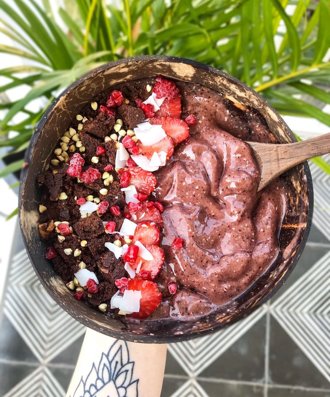 Dreamy Acai Bowl with Fruits