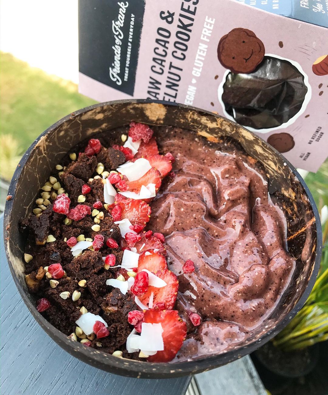 Dreamy Acai Bowl with Fruits