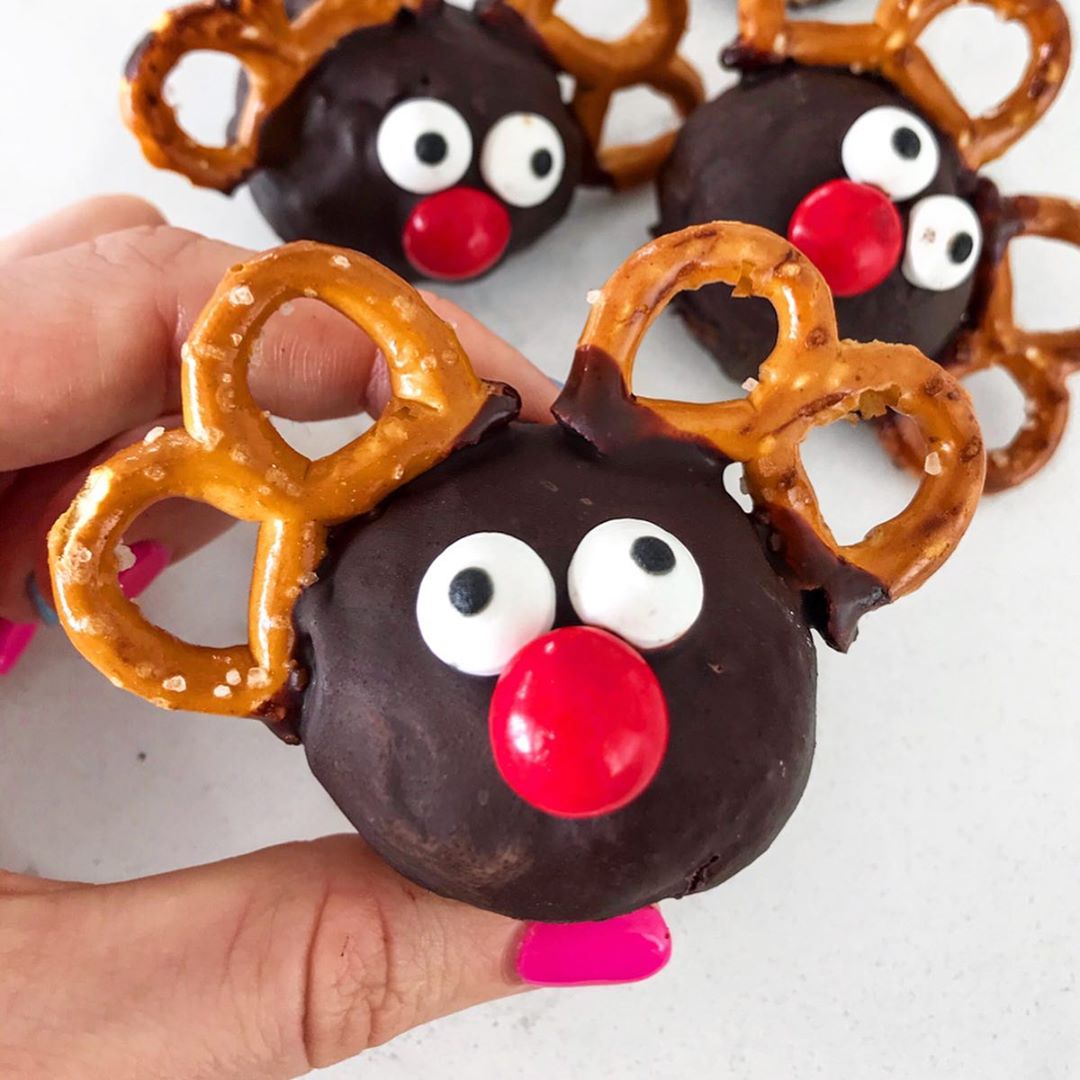 Festive No-Bake Reindeer Bites