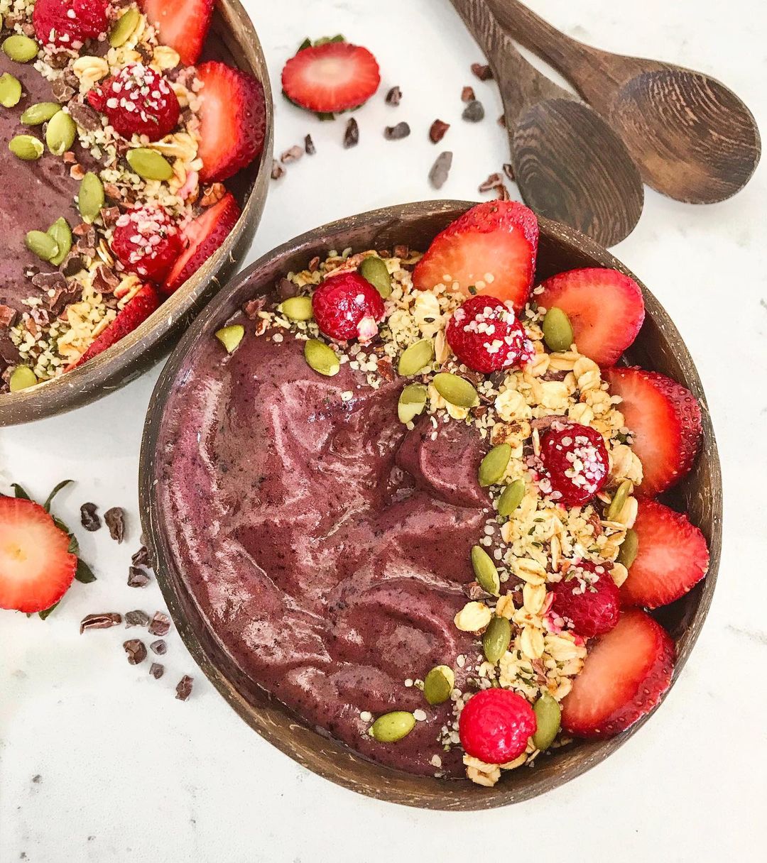 Creamy Sweet Fruity Smoothie Bowl