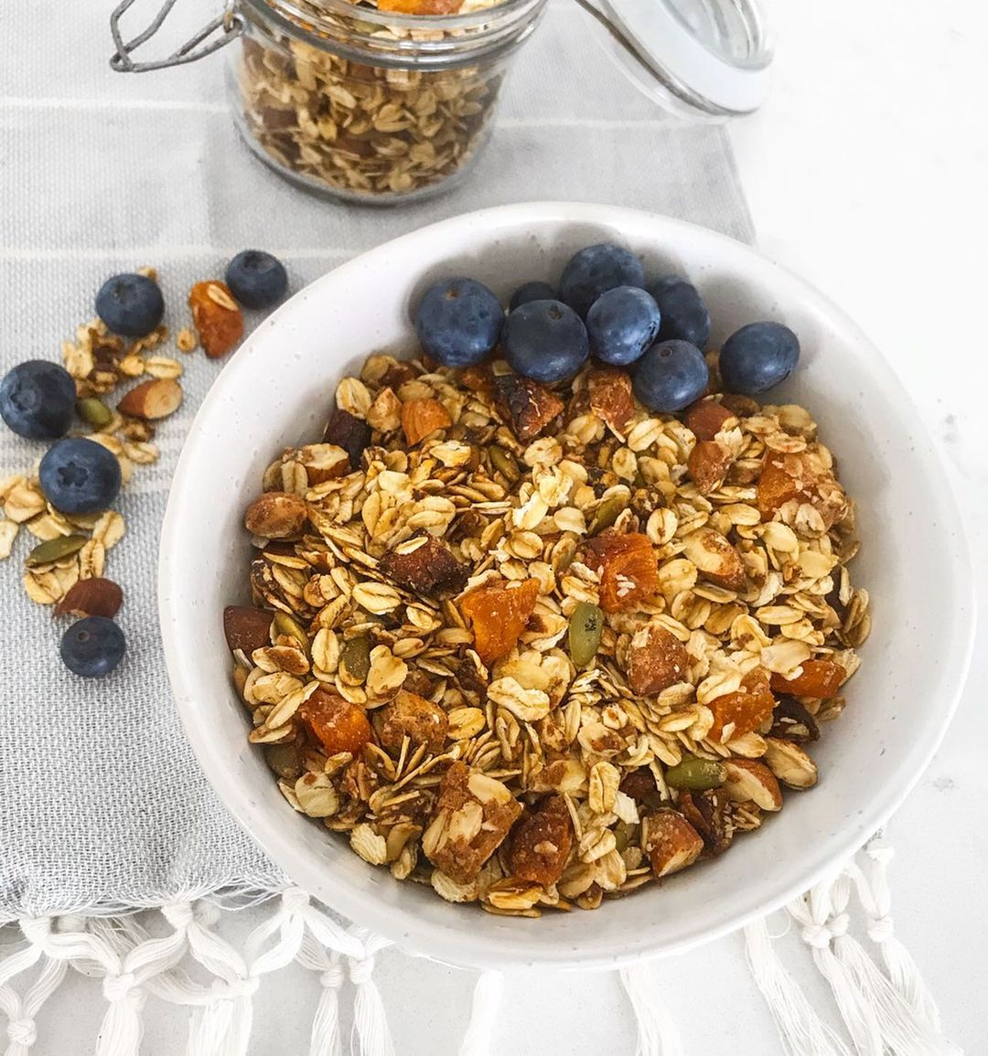 Easy Homemade Granola with Tahini and Nuts