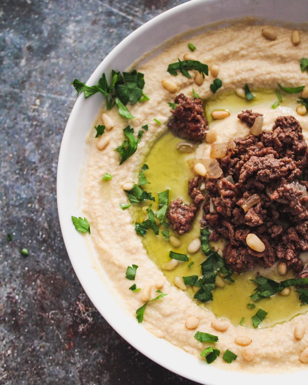 Classic Hummus with Tahini and Lemon
