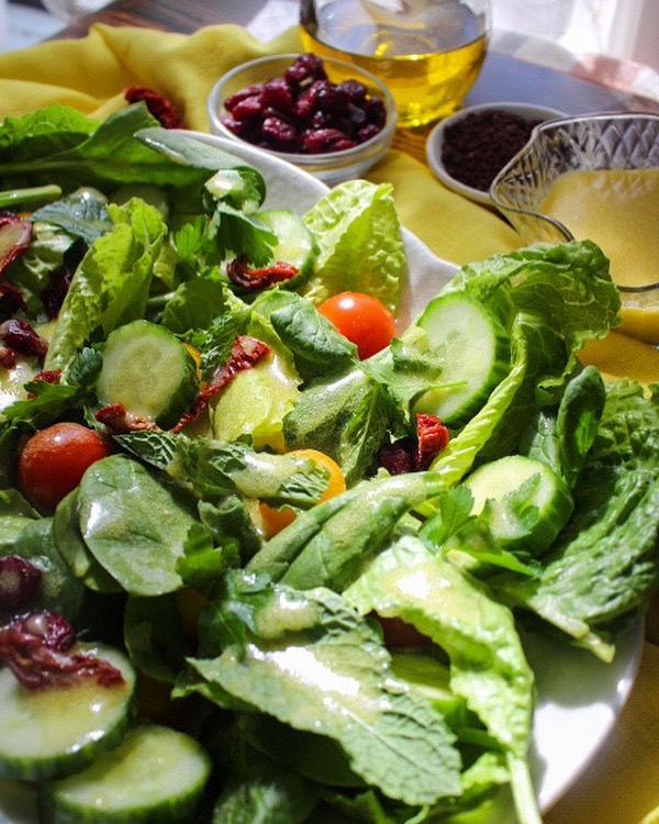 Simple Mustard Vinaigrette Dressing