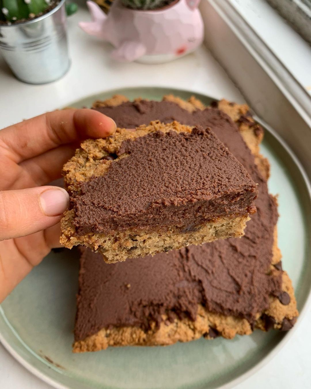 Vegan Almond Chocolate Cake