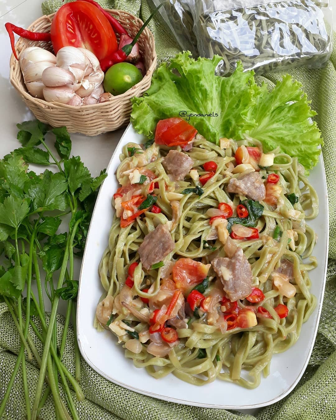 Healthy Vegetable Noodle Stir-Fry