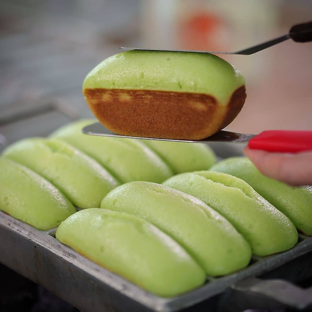 Indonesian Pukis Cake