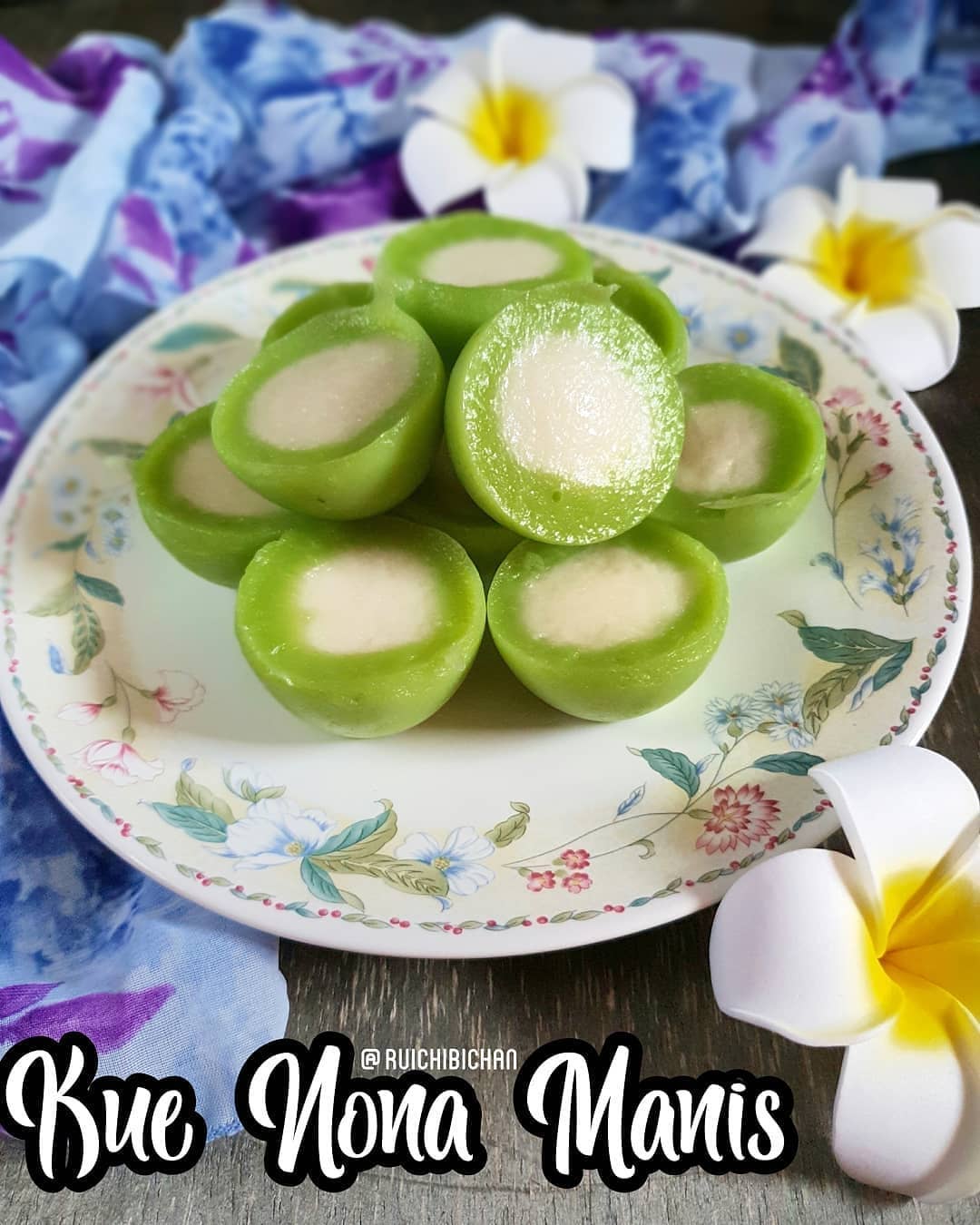 Nona Manis Steamed Cake