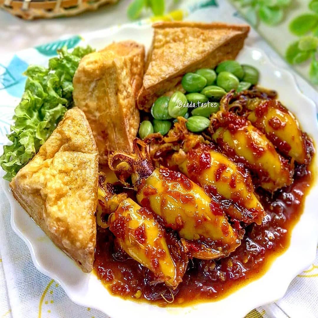 Spicy and Sour Squid Stir-Fry
