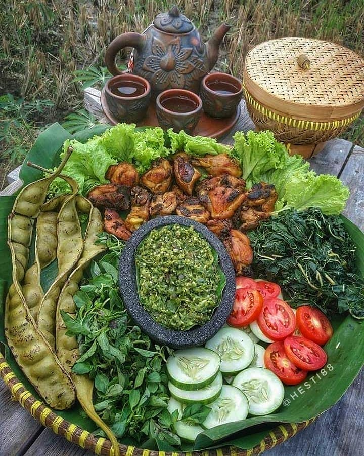Indonesian Bacem Fried Chicken