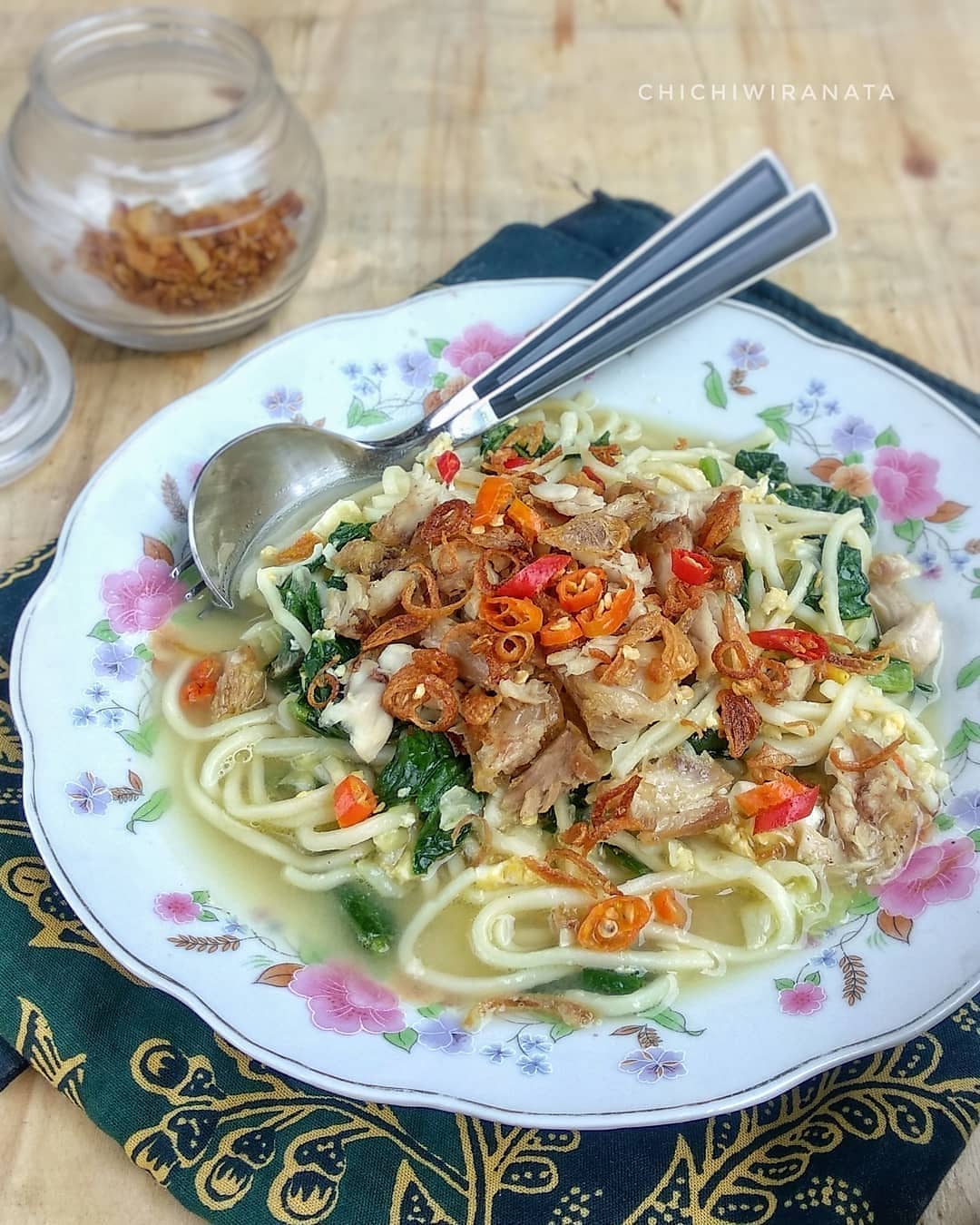 Simple Indonesian Stir-Fried Noodles