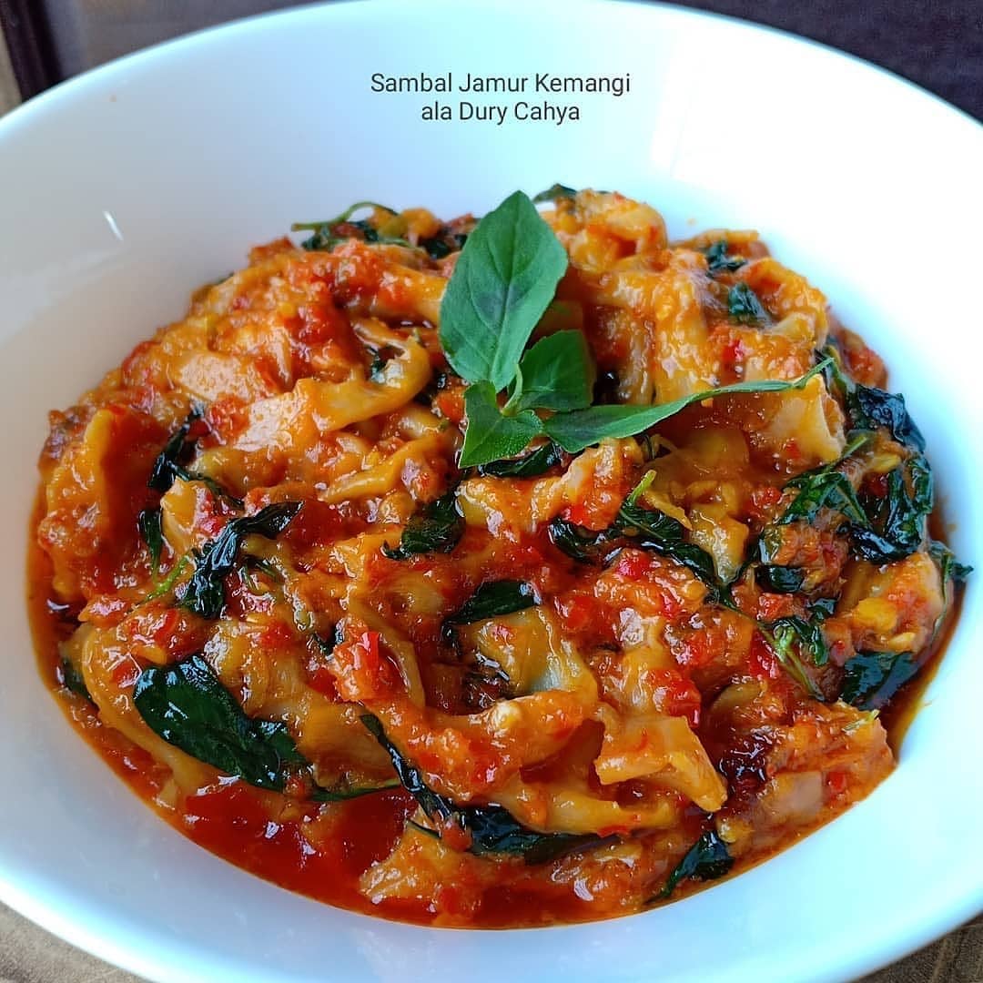Mushroom and Basil Sambal