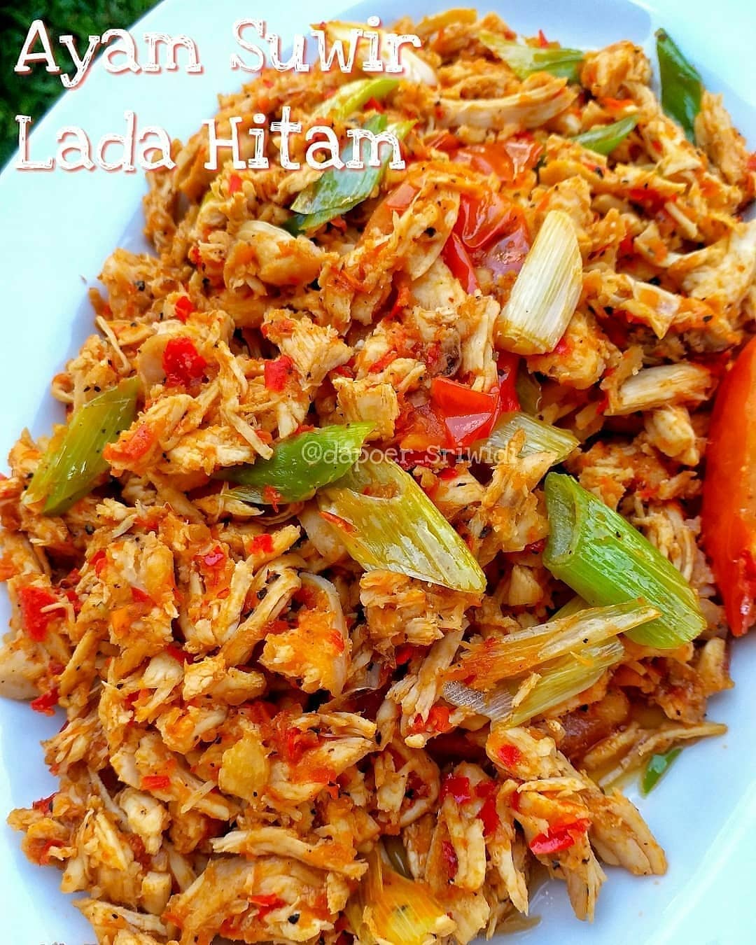 Indonesian Shredded Chicken with Black Pepper