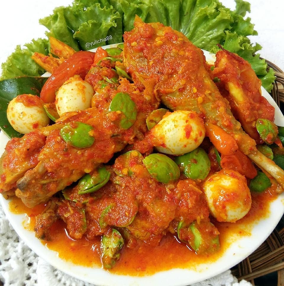 Sour and Spicy Chicken with Petai