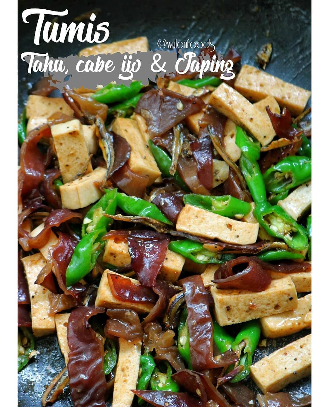Stir-Fried Tofu with Green Chili and Mushrooms