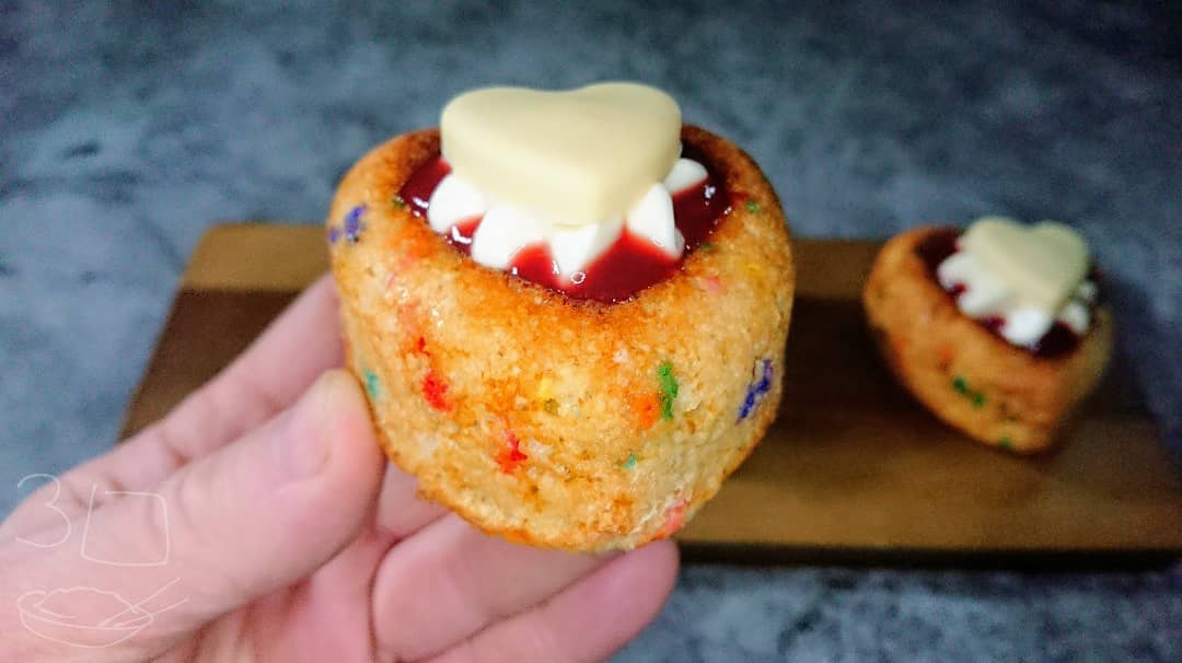 Birthday Cake Flavored Baked Oats