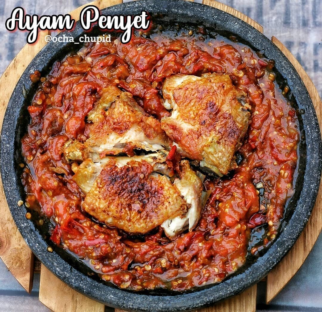 Ayam Penyet with Spicy Shrimp Paste Sambal