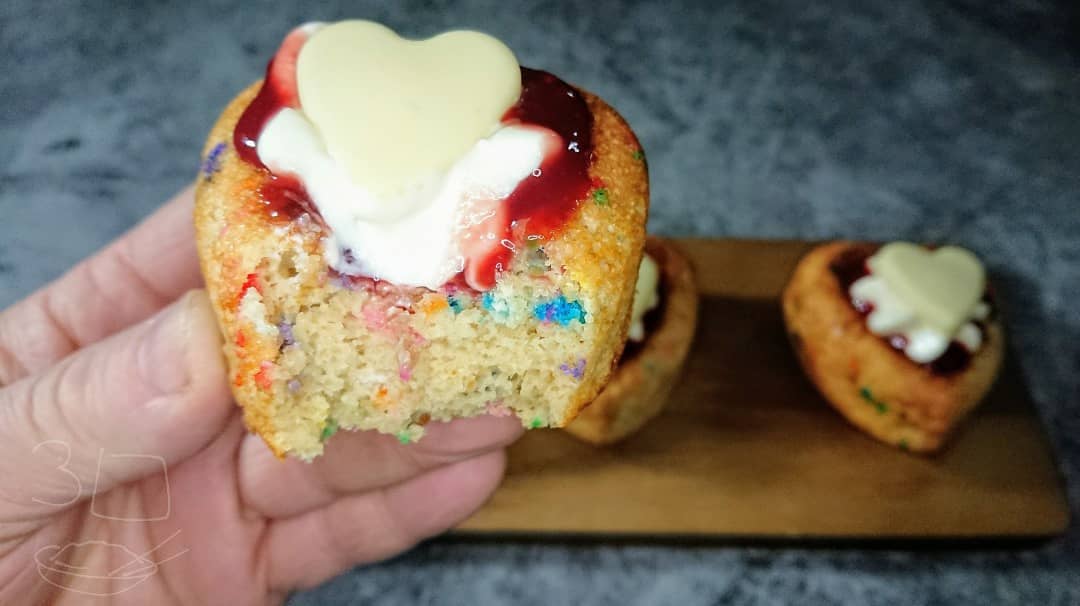 Birthday Cake Flavored Baked Oats