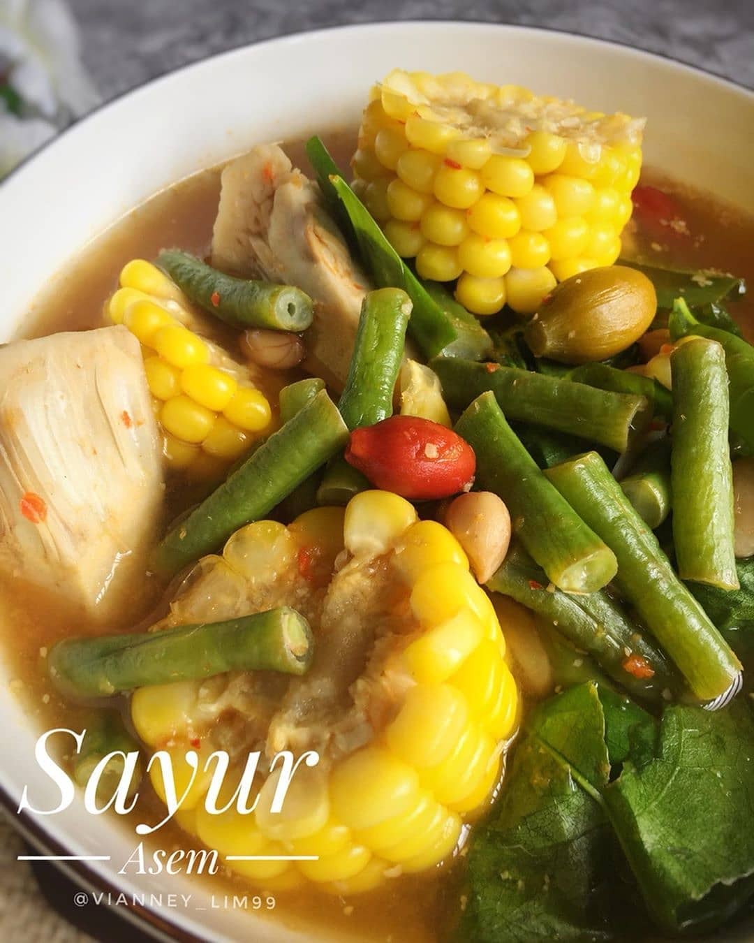 Indonesian Sour Vegetable Soup