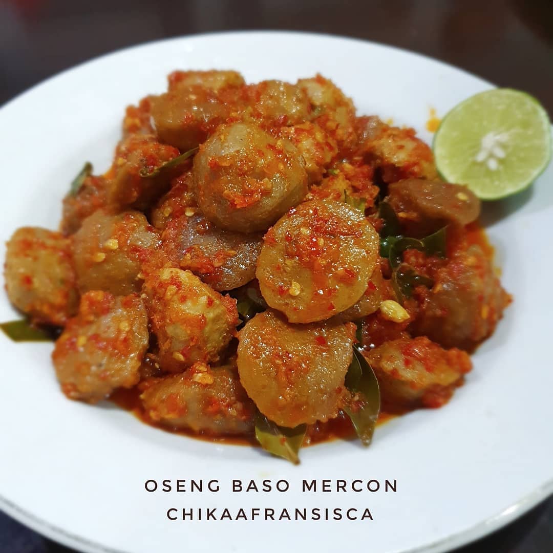 Spicy Indonesian Meatball Stir-Fry