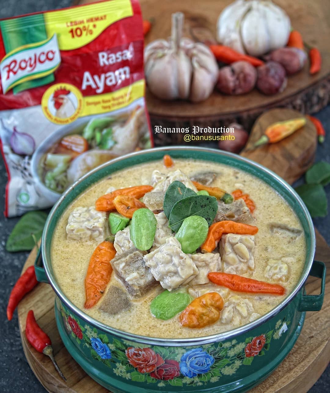 Indonesian Tempeh Stew with Whole Chilies