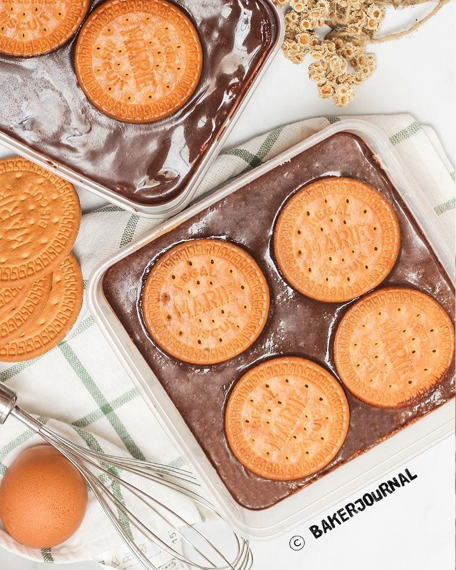 Layered Marie Biscuit Dessert Box